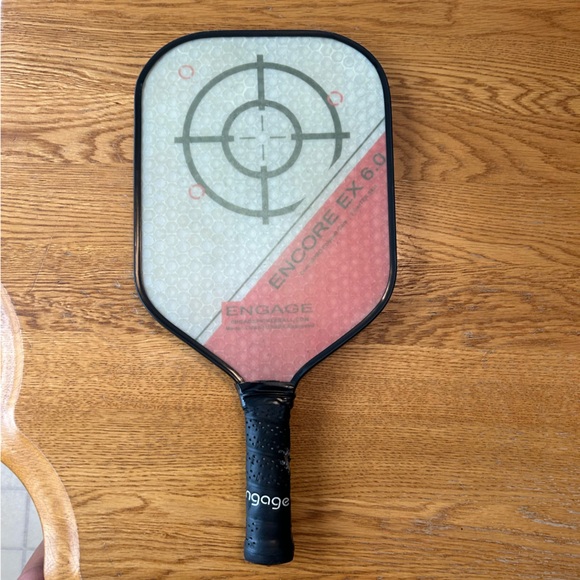 Engage encore EX6.0 Pickle Ball paddle - Picture 2 of 9